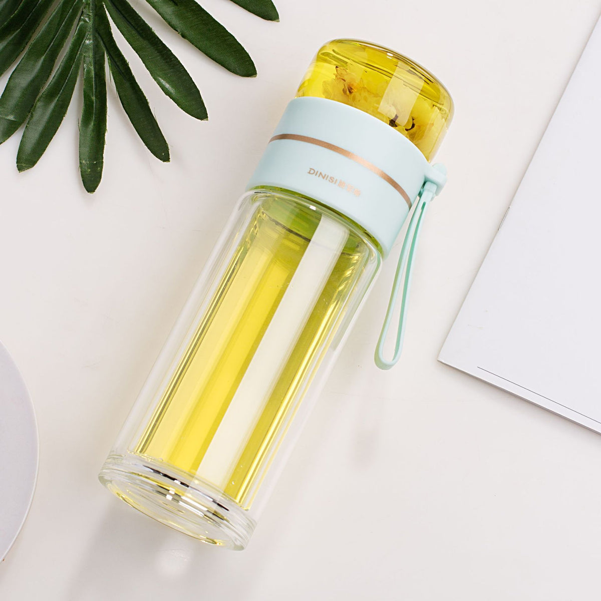 Auslaufsichere doppelwandige Trinkflasche aus Borosilikatglas mit Teesieb