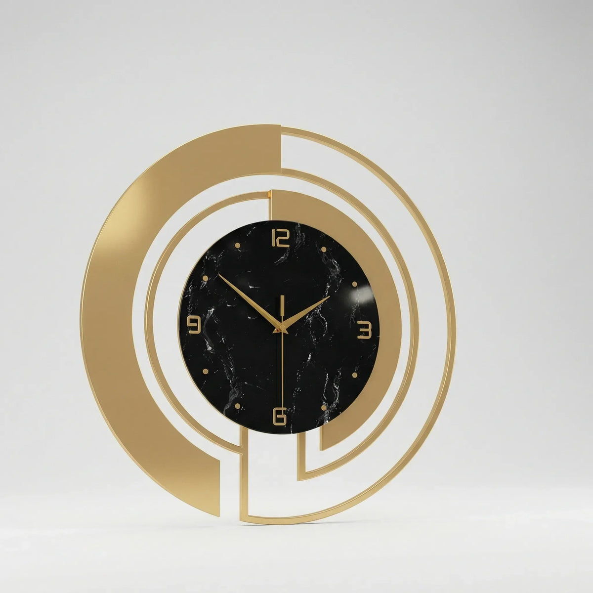 Runde Wanduhr mit geschichtetem Ringrahmen und marmoriertem Zifferblatt