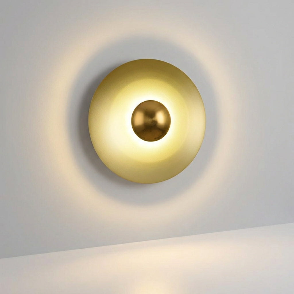 Runde minimalistische Kreiswandleuchte mit Halo-Leuchteffekt