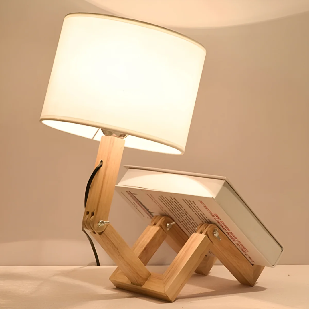 Justerbar nordisk bordlampe i massivt træ
