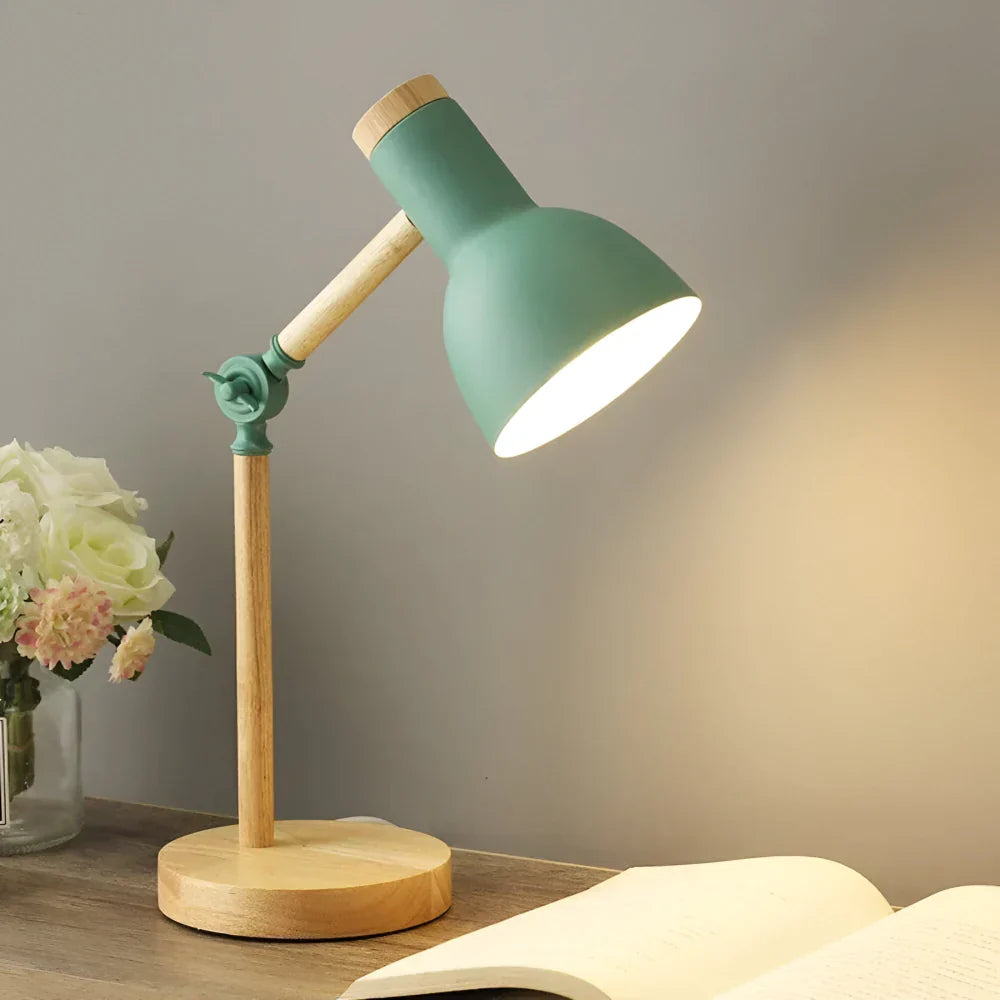 Nordische Tischlampe für den Schreibtisch mit Holzbasis und verstellbarem Arm
