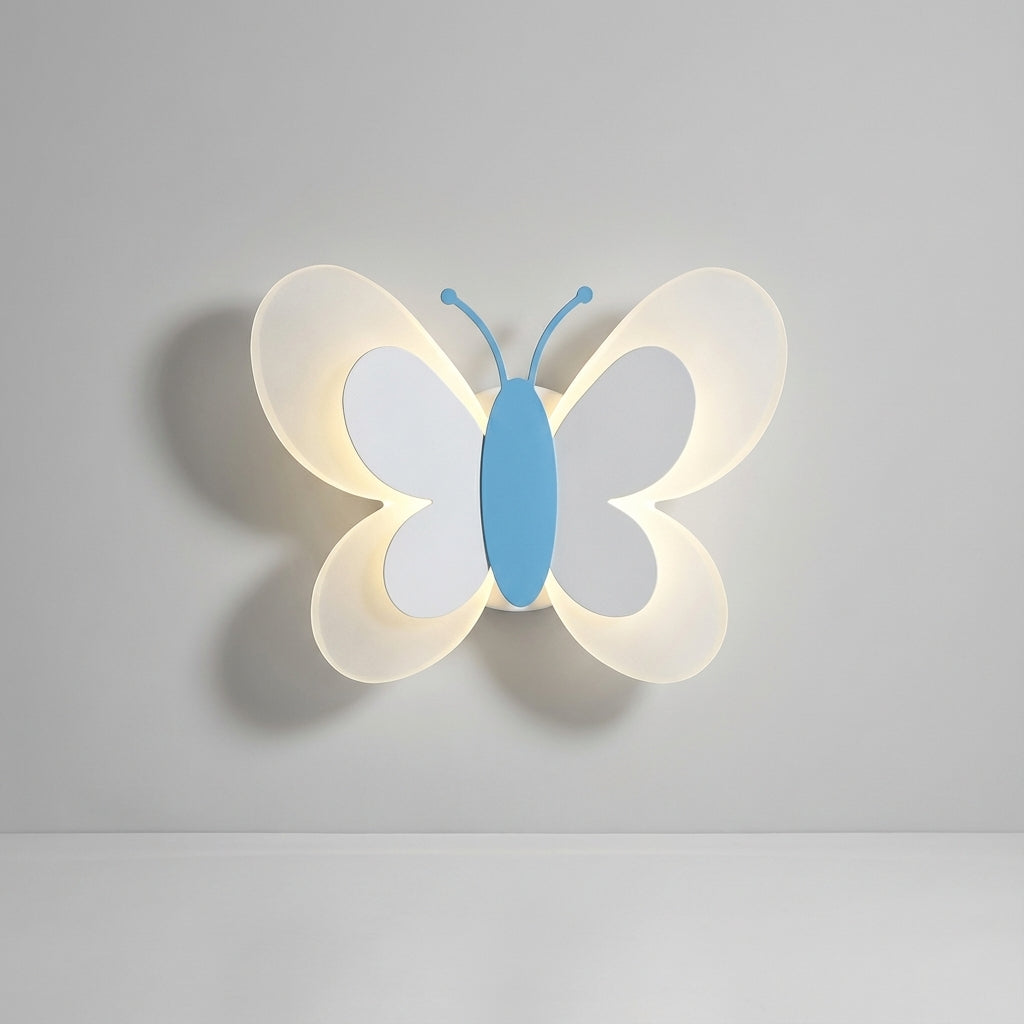 Verspielte montierte Acryl-Wandleuchte mit Schmetterlingssilhouette