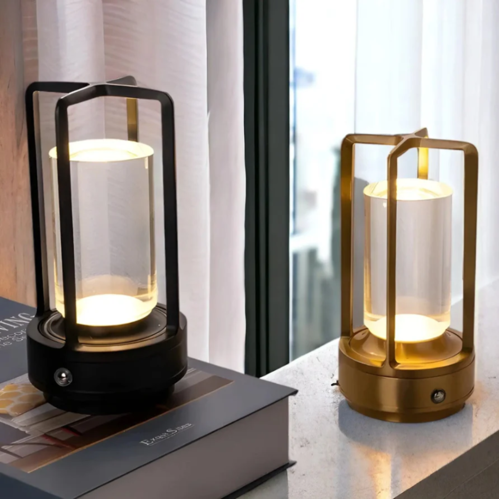 Moderne Tischlampe mit zylindrischem Metallrahmen und Touch-Steuerung