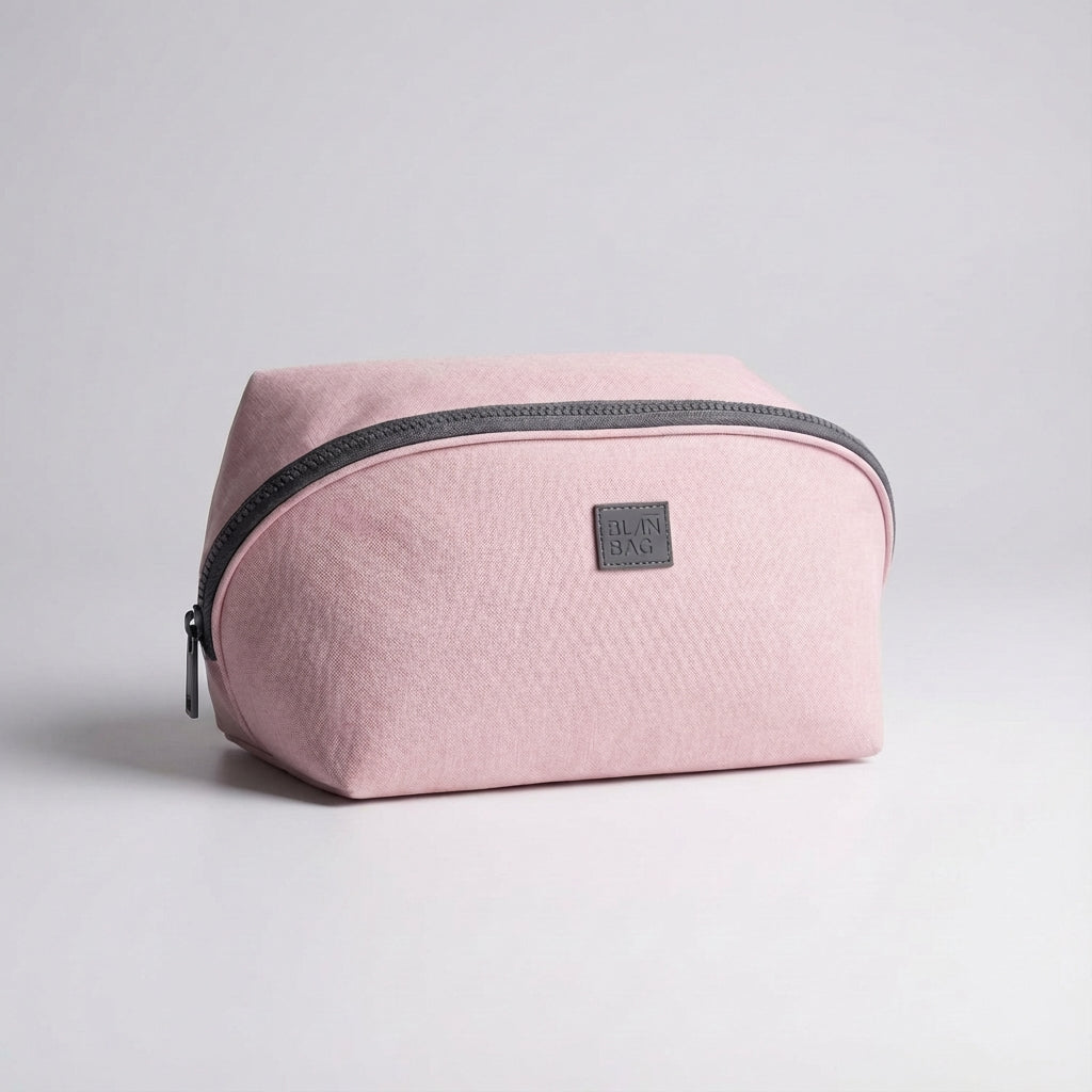 Kompakt rejsetoilettaskeorganizer i vasket nylon med bred åbning