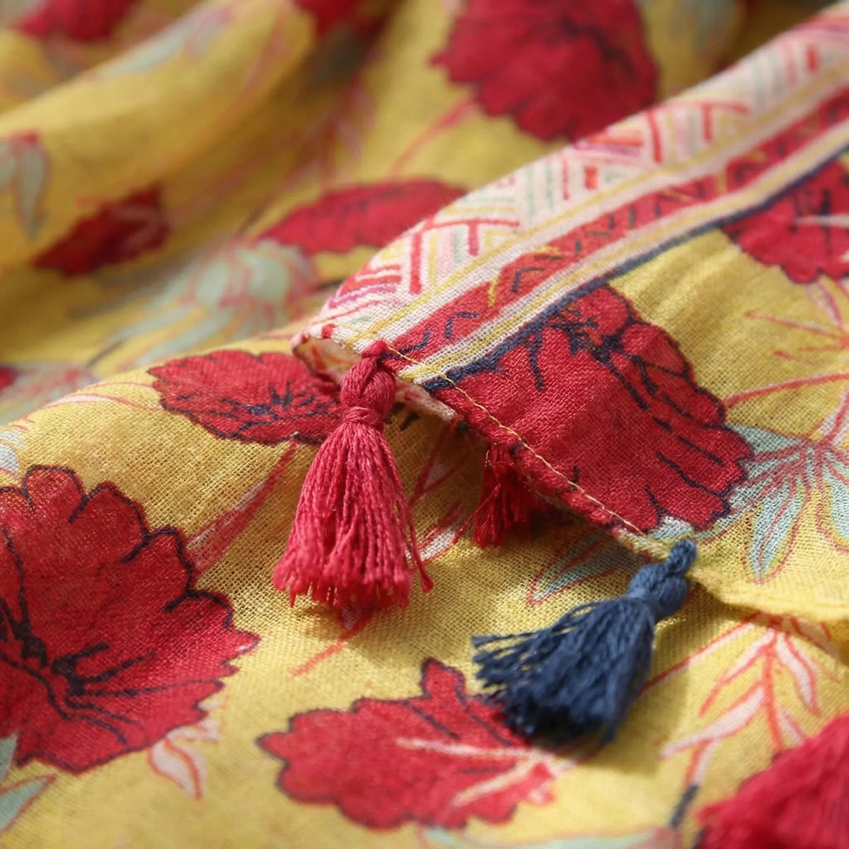 Boho-tørklæde til kvinder med blomsterprint, frynser og let sjaldesign