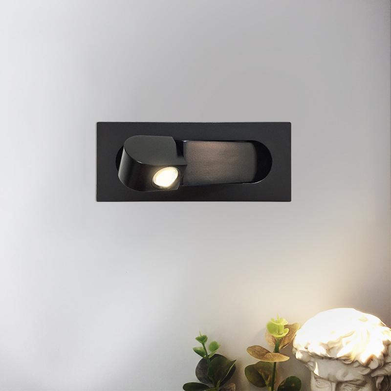 Minimalistische, klappbare Wandleuchte aus Aluminium mit verstellbarem Arm zum Lesen