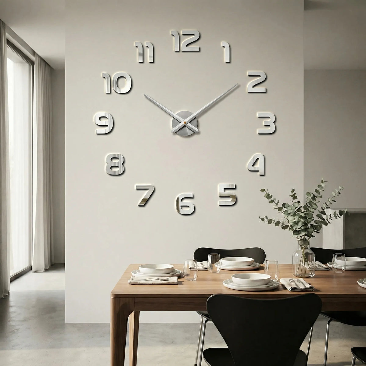 Übergroße minimalistische leise Quarzwanduhr mit erhabenen Ziffern