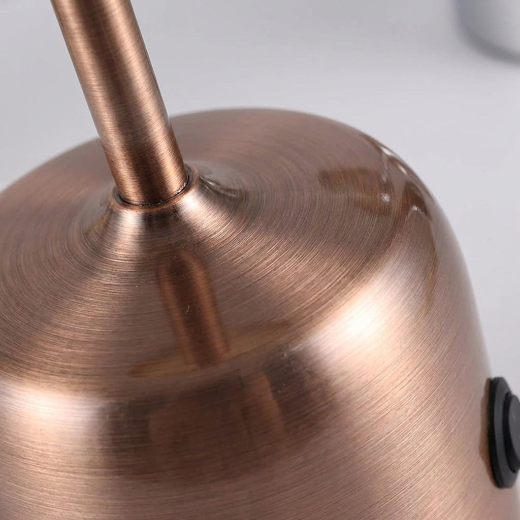 Skandinavische dimmbare Metall-Tischlampe mit einstellbarer Helligkeit für den Schreibtisch