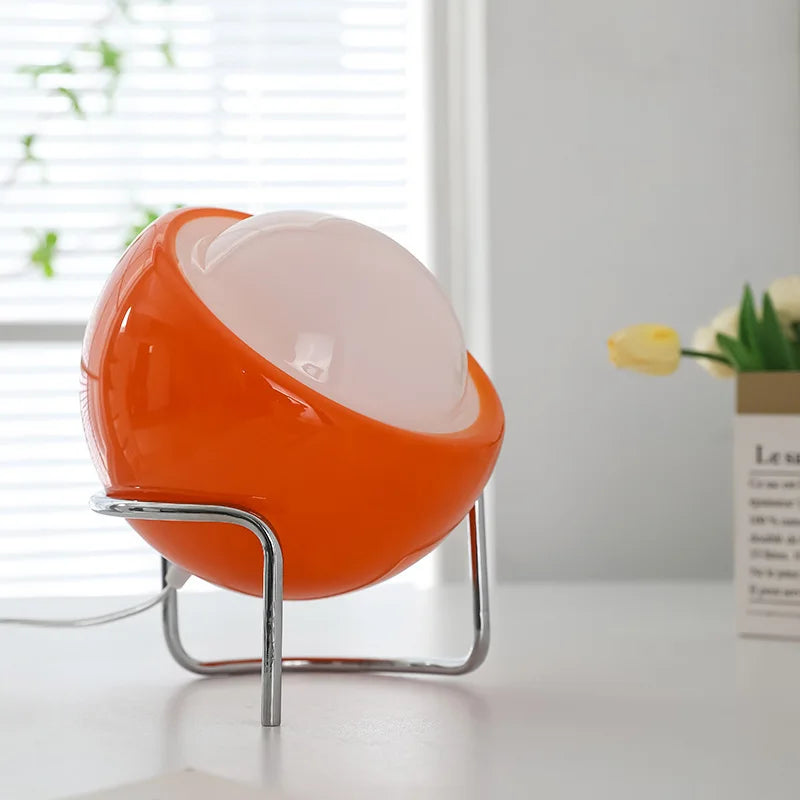 Bauhaus skulpturel glasbordlampe med struktureret stålbase