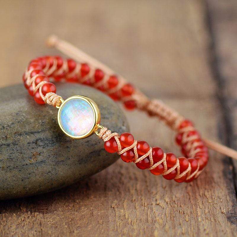 Håndlavet boho-yogaarmbånd med ametyst-, opal- og perler