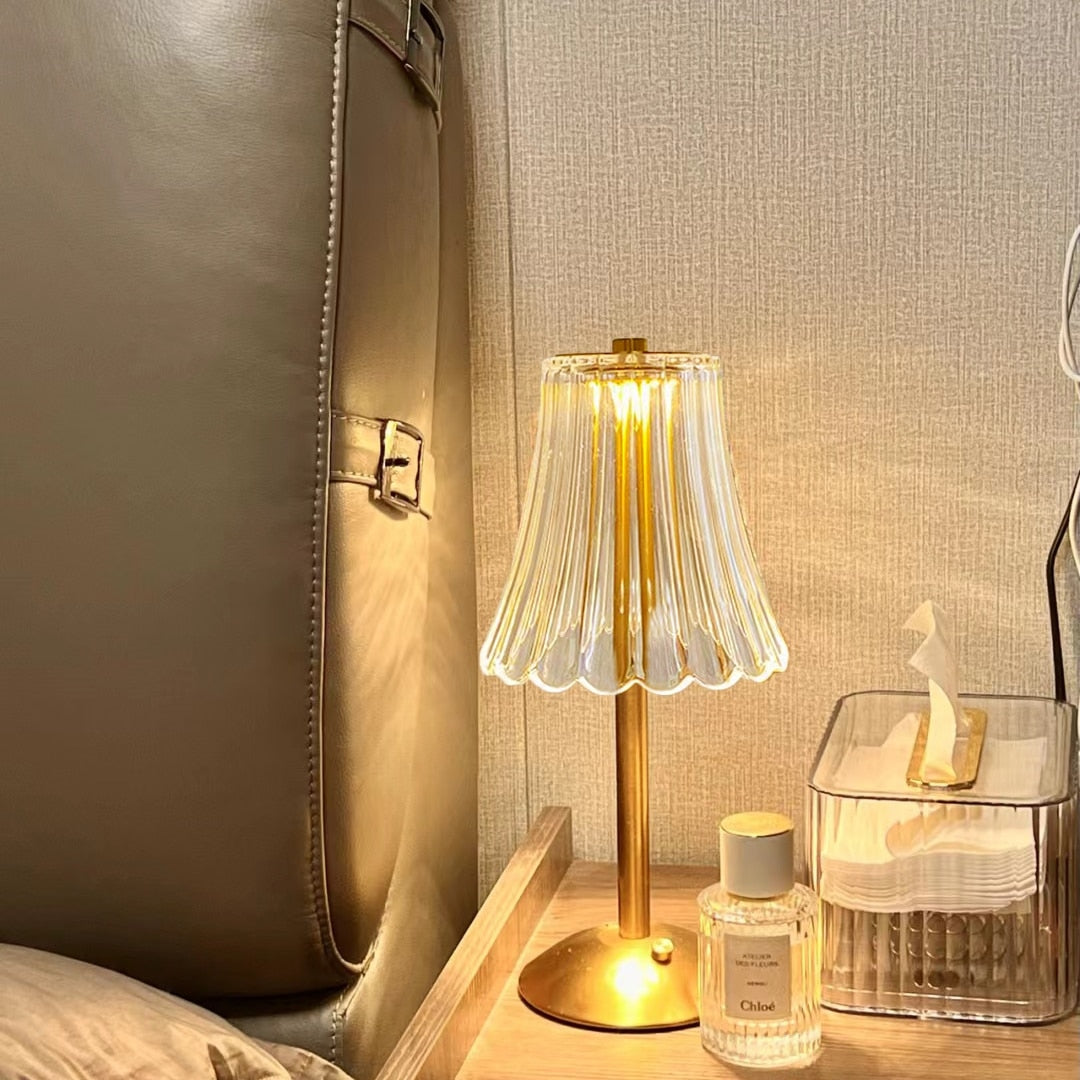 Retro genopladelig bordlampe med krystalskærm, børstet aluminium og touchbetjening
