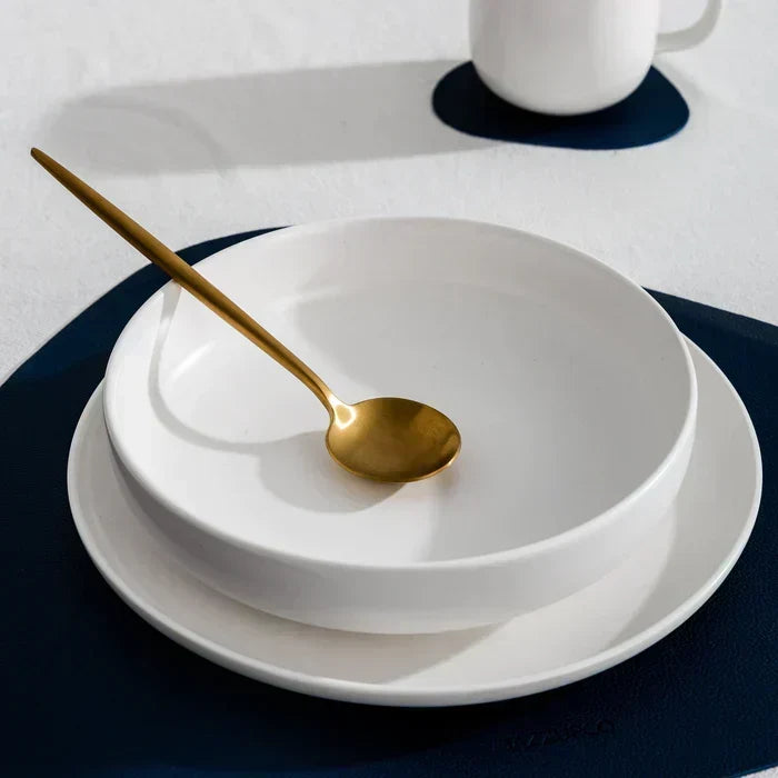 Elegant, minimalistisk og moderne bestiksæt i rustfrit stål