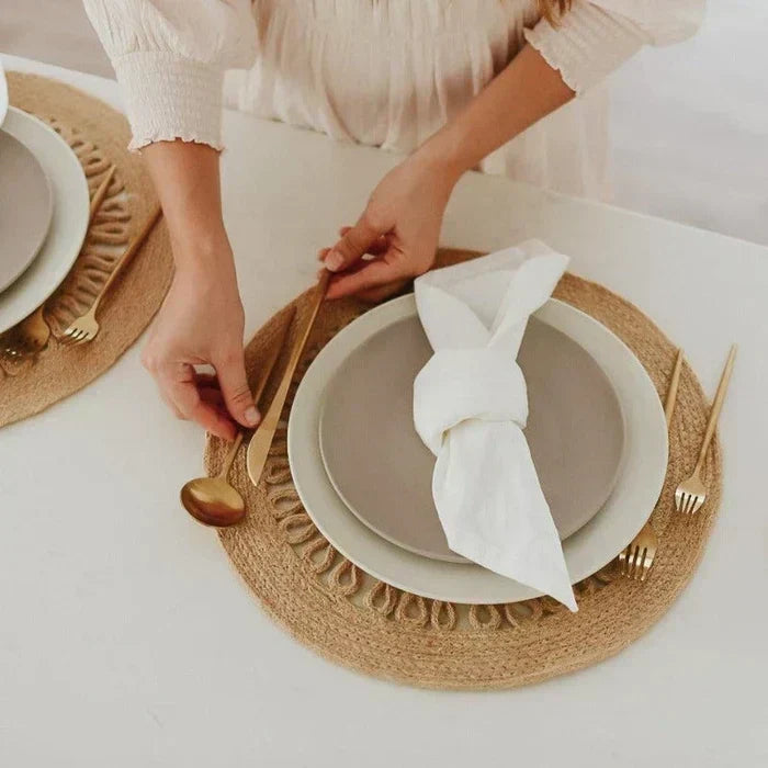 Elegant, minimalistisk og moderne bestiksæt i rustfrit stål