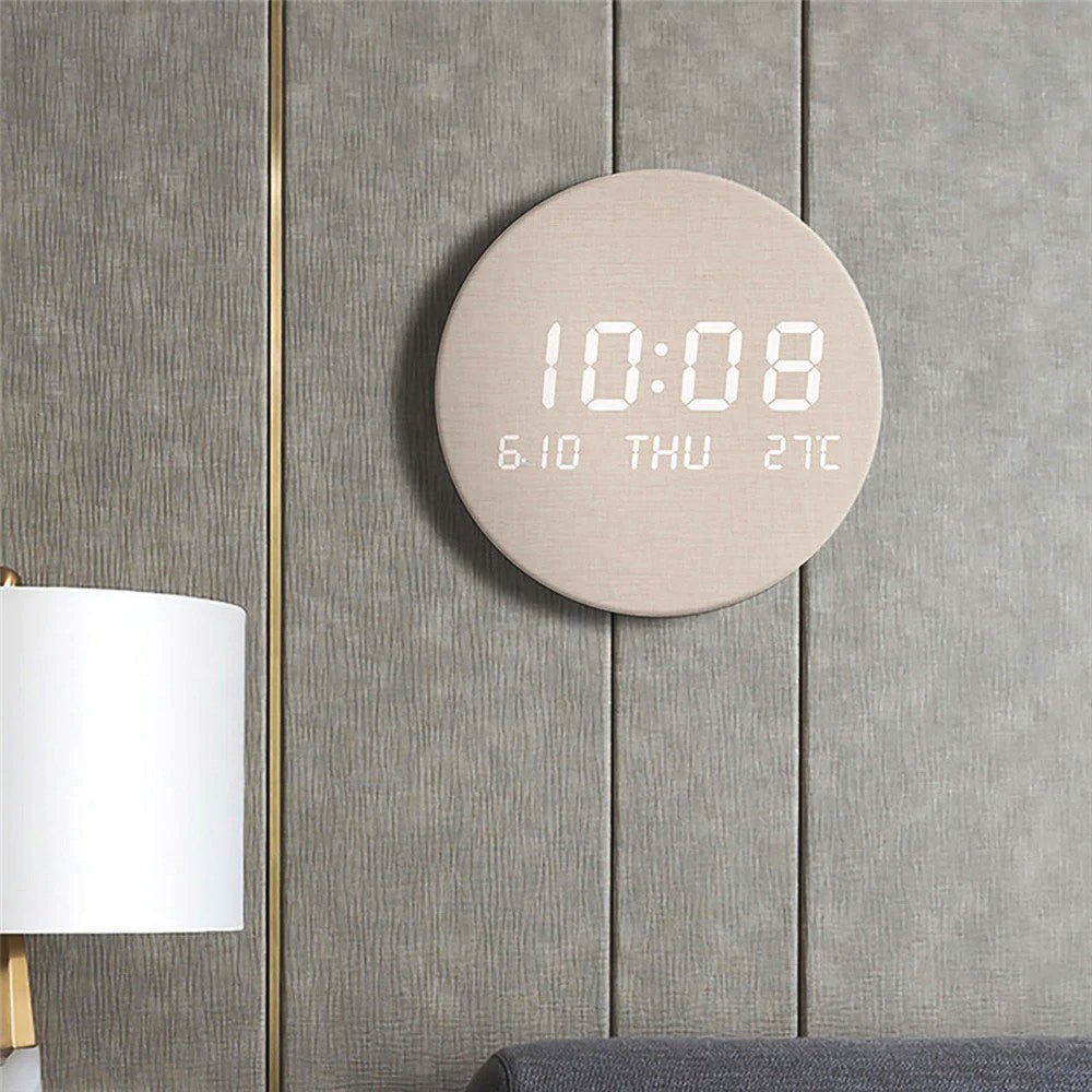Nordische minimalistische runde digitale batteriebetriebene Wanduhr