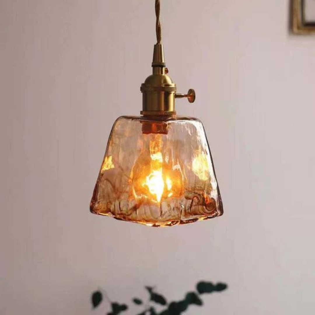 Retro pendellampe i metal og glas med justerbar højde