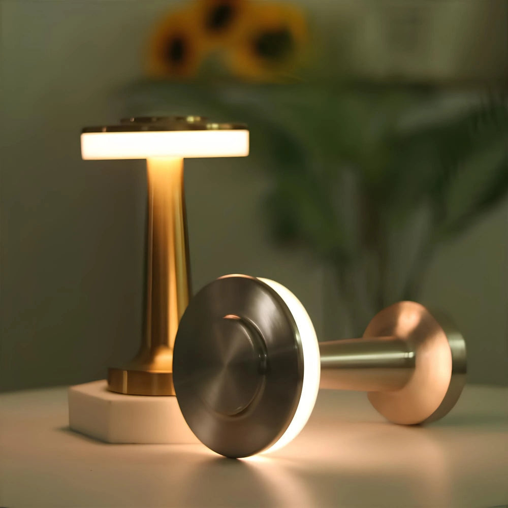 Elegante tragbare dimmbare kabellose Tischlampe aus Metall, wiederaufladbar