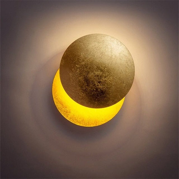 Minimalistische runde Wandleuchte mit Mondfinsternis-Leuchteffekt